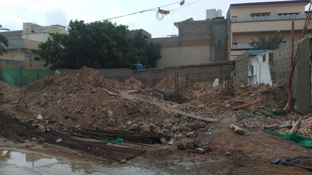Base structure construction on site